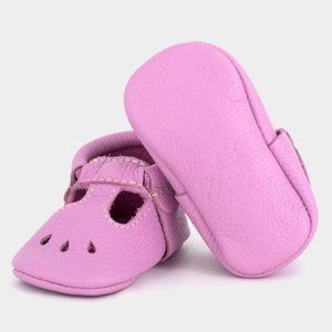 Freshly Picked Mary Jane baby shoes